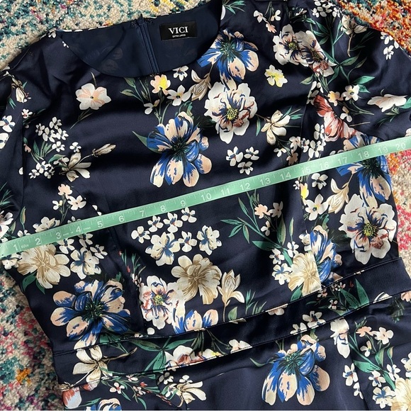 VICI‎ Victoria Satin Floral Maxi Dress - Navy - Picture 14 of 16